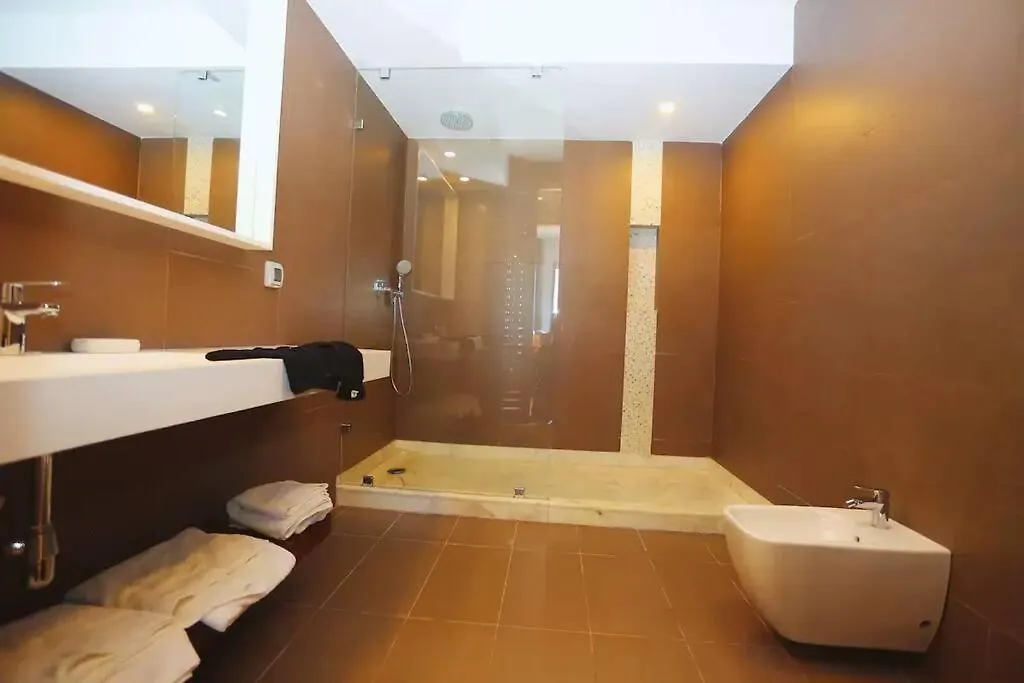 Luxury Apartment At Corniche , Seaview Close Beach Casablanca